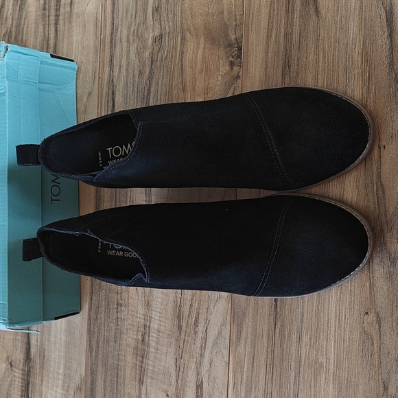 NIB Toms Black Suede Marta Wedges - Picture 2 of 7